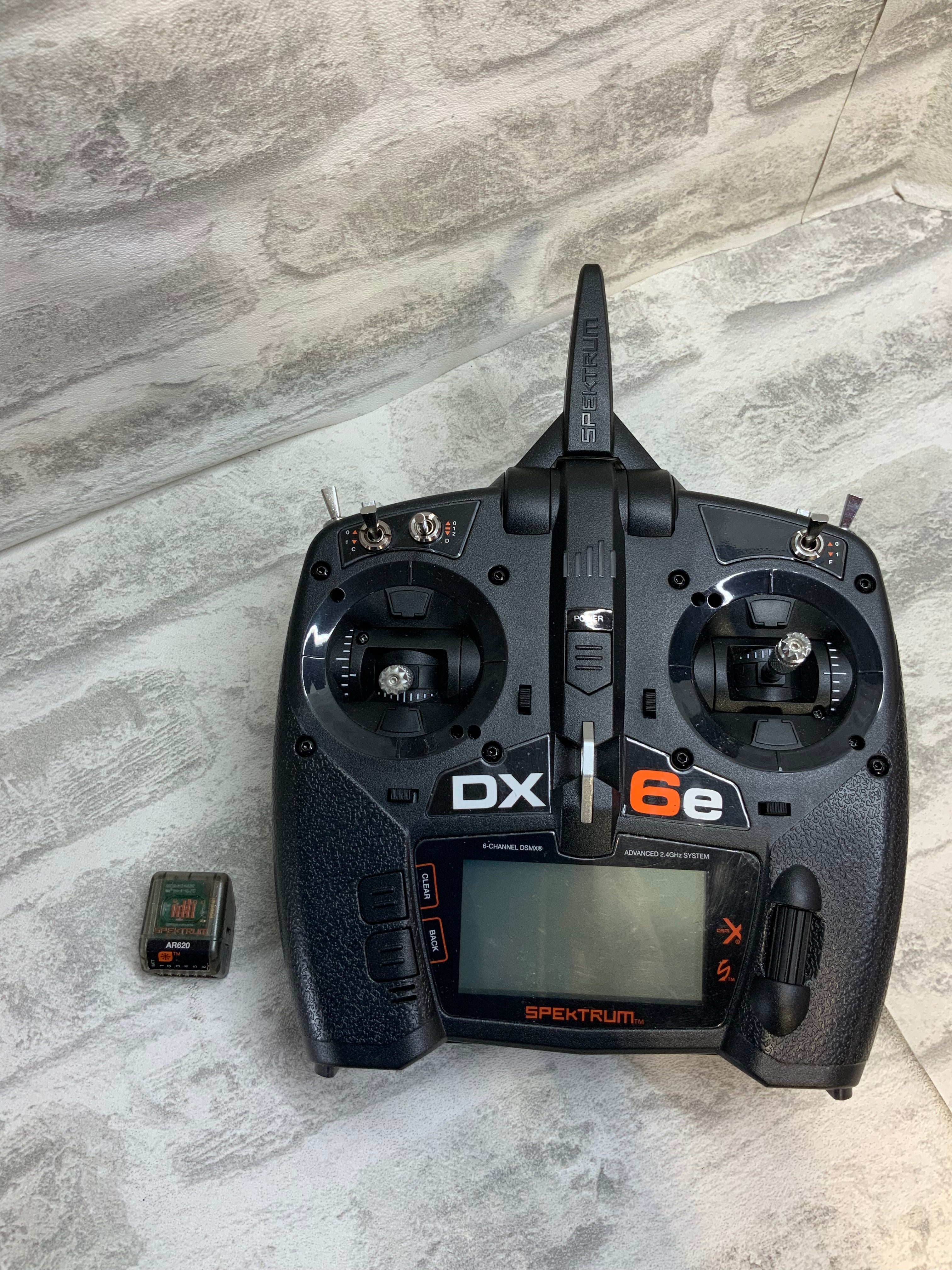 Spektrum DX6e 6-Channel 2.4GHz RC Radio Transmitter System, Black (7590403145966)